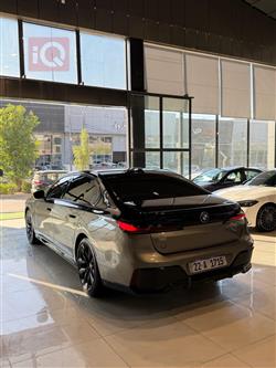 بي ام دبليو الفئة 7